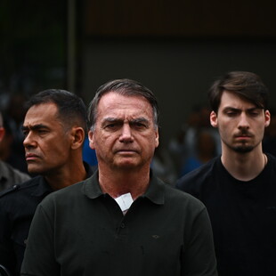 Ο Μπολσονάρου αρχίζει να εκτίει την ποινή των 27 ετών για το αποτυχημένο πραξικόπημα