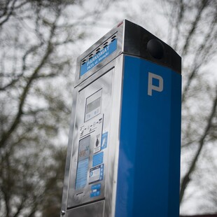 Έκλεβε παρκόμετρα επί χρόνια: Πάνω από 1 εκατ. ευρώ η λεία δημοτικού υπαλλήλου στη Γερμανία