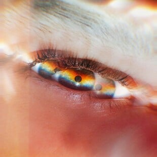 Γεγονός η πρώτη επιτυχημένη αλλαγή χρώματος ματιών στην Ελλάδα