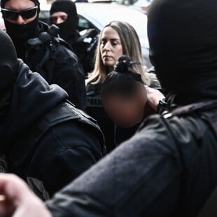 ΣΑΛΑΜΙΝΑ ΔΟΛΟΦΟΝΙΑ