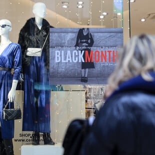 Σήμερα η «Black Friday»: Όλα όσα πρέπει να προσέξετε στις αγορές σας 