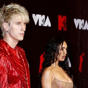 ΜΕΓΚΑΝ ΦΟΞ ΜΑΣΙΝ ΓΚΑΝ ΚΕΛΙ