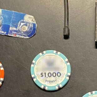 Κρυφή κάμερα και ακουστικά: Πώς ένα ζευγάρι «κέρδισε» 500.000 σε καζίνο του Σίδνεϊ