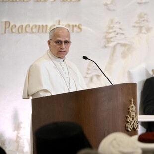Από τον Λίβανο, ο Πάπας Λέων τάσσεται υπέρ της λύσης δύο κρατών στο Παλαιστινιακό