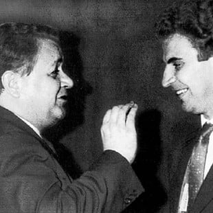 ΜΑΝΟΣ ΧΑΤΖΙΔΑΚΙΣ ΜΙΚΗΣ ΘΕΟΔΩΡΑΚΗΣ