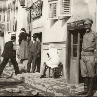 Επίσκεψη στη Μπάρα, την αμαρτωλή γειτονιά της Θεσσαλονίκης