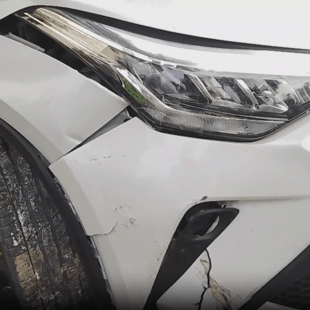 Τροχαίο ατύχημα στο Παλαιό Φάληρο: Οδηγός που παρέσυρε 22χρονο τον εγκατέλειψε τραυματισμένο