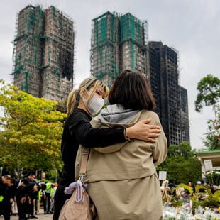 Χονγκ Κονγκ: Στους 159 οι νεκροί, ανάμεσά τους βρέφος ενός έτους - 30 αγνοούμενοι