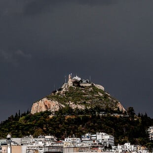 Μαρουσάκης για κακοκαιρία Byron: «Ολόκληρος ο νομός της Αττικής μπαίνει στο βαθύ κόκκινο από το απόγευμα»