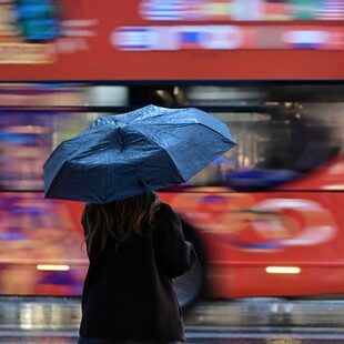 Δημόσιες υπηρεσίες εν μέσω κακοκαιρίας: Πώς θα λειτουργήσουν αύριο