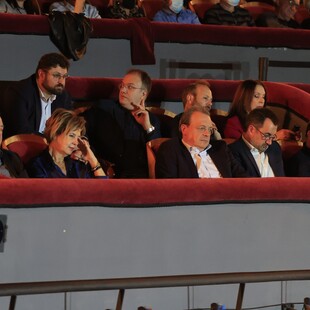 ΤΣΙΠΡΑΣ ΒΙΒΛΙΟ ΕΞΩΣΤΗΣ