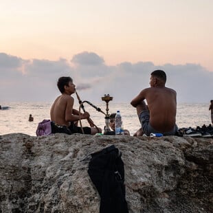 Βηρυτός: «Χαμπίμπι, κι ας πετούν από πάνω μας drones»