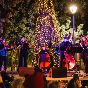 Δήμος Αθηναίων: Μουσική και πάρτι σε όλη την Αθήνα, την παραμονή της Μεγαλύτερης Νύχτας του Χρόνου 