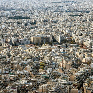 Στεγαστικό: Τα νέα μέτρα της κυβέρνησης - Στο επίκεντρο εργαζόμενοι στην επαρχία και βραχυχρόνια μίσθωση