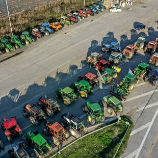 ΑΓΡΟΤΕΣ ΚΥΒΕΡΝΗΣΗ ΜΠΛΟΚΑ