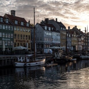 ΔΑΝΙΑ ΝΟΜΟΣ ΜΕΤΑΝΑΣΤΕΣ