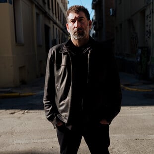 Γιάννης Οικονομίδης: «Κάνω ταινίες “λαϊκές” κι ας χαρακτηρίζονται σκληρές κι ακραίες»