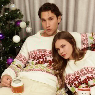 Πώς να φορέσεις το Ugly Christmas Sweater φέτος στις Γιορτές