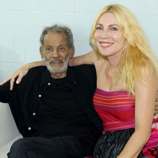 Σμαράγδα Καρύδη: «Ο Σταύρος Ξαρχάκος ήταν μία από τις μεγαλύτερες σχέσεις της ζωής μου»