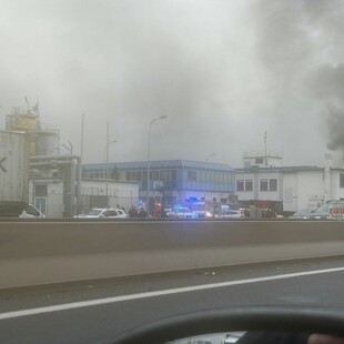 ΛΥΩΝ ΕΚΡΗΞΗ ΕΡΓΟΣΤΑΣΙΟ ΤΡΑΥΜΑΤΙΕΣ ΦΩΤΙΑ