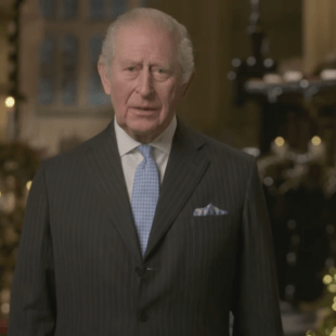 Βασιλιάς Κάρολος: Κάλεσε για ενότητα στο χριστουγεννιάτικο μήνυμα, με φόντο τον διχασμό