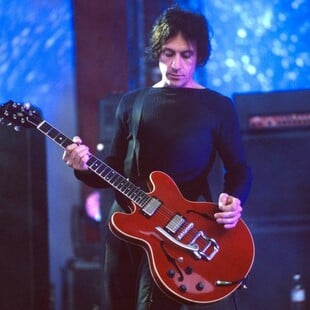 THE CURE ΠΕΡΙ ΜΠΑΜΟΝΤΕ