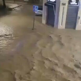 ΙΣΠΑΝΙΑ ΜΑΛΑΓΑ ΠΛΗΜΜΥΡΕΣ ΒΡΟΧΕΣ