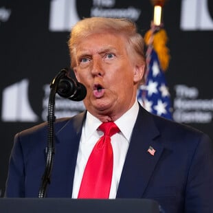 Σιγά σιγά και μετά ξαφνικά