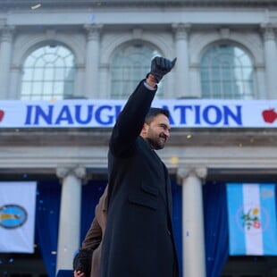 Ζοχράν Μαμντάνι: Το Ισραήλ τον κατηγορεί για αντισημιτισμό - «Δείχνει το αληθινό του πρόσωπο»