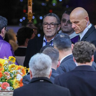 Μπριζίτ Μπαρντό: Η συγκινητική κίνηση του γιου της στην κηδεία της