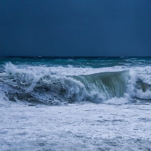 Κακοκαιρία: «Knossos» και «Festos Palace» δεν έδεσαν στη Μήλο εξαιτίας των ισχυρών ανέμων
