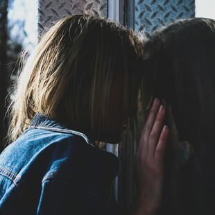 ΘΕΣΣΑΛΟΝΙΚΗ ΚΑΚΟΠΟΙΗΣΗ ΒΙΑΣΜΟΣ ΑΝΗΛΙΚΗ ΝΑΡΚΩΤΙΚΑ