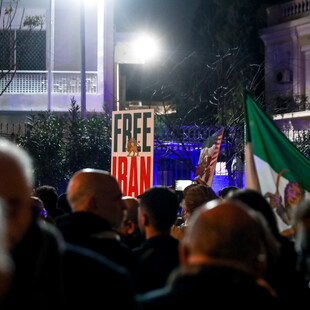 Ιράν: Συγκεντρώσεις αλληλεγγύης σε Αθήνα και Θεσσαλονίκη 