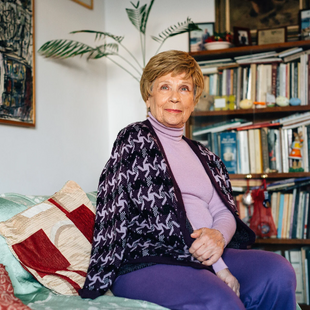 ΜΕΛΠΩ ΖΑΡΟΚΩΣΤΑ ΠΕΘΑΝΕ