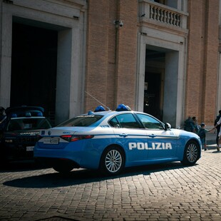 ΙΤΑΛΙΑ ΓΥΝΑΙΚΟΚΤΟΝΙΑ