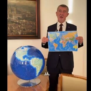 Αντικείμενο χλεύης ο πρωθυπουργός της Τσεχίας: Αγόρασε υδρόγειο σφαίρα για να «βρει τη Γροιλανδία»