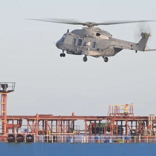 Η Γαλλία κατέσχεσε πετρελαιοφόρο του ρωσικού «σκιώδη στόλου» στη Μεσόγειο