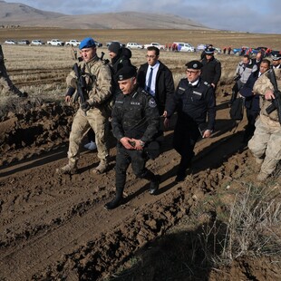 ΤΟΥΡΚΙΑ ΣΥΝΤΡΙΒΗ ΑΕΡΟΣΚΑΦΟΥΣ ΛΙΒΥΗ