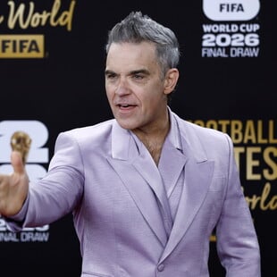 Ο Ρόμπι Γουίλιαμς ξεπέρασε τους Beatles σε αριθμό άλμπουμ που κατέκτησαν την κορυφή στο Ηνωμένο Βασίλειο