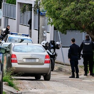 Γλυφάδα: «Θα σκοτώσω και τα αδέλφια μου» - Ο δράστης είχε δολοφονήσει τη μητέρα του το 2014