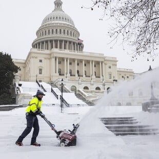ΗΠΑ ΚΑΚΟΚΑΙΡΙΑ ΔΙΑΚΟΠΕΣ ΡΕΥΜΑΤΟΣ