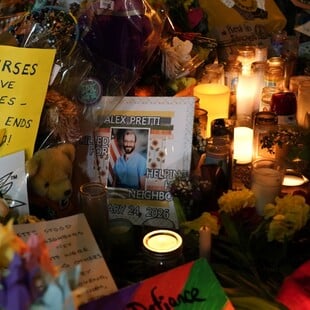 ΜΙΝΕΑΠΟΛΗ ICE ΑΠΟΣΥΡΣΗ