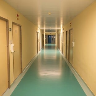 ΑΠΟΒΟΛΗ ΕΜΒΡΥΟ ΓΥΝΑΙΚΑ ΝΟΣΟΚΟΜΕΙΟ