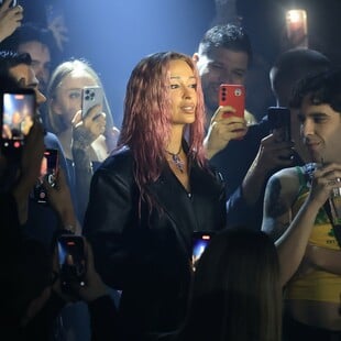 Ελένη Φουρέιρα: «3,5 μήνες μετά τη γέννα έκανα συναυλία, δεν έπρεπε να το είχα κάνει πέρασα δύσκολα»