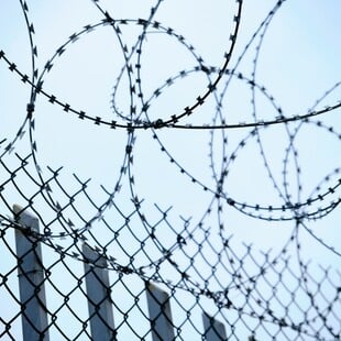 ΡΩΣΙΑ ΦΥΛΑΚΗ ΚΩΜΙΚΟΣ ΑΣΤΕΙΟ