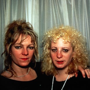 *Να σου ’βαζα στο χέρι δυο λόγια τυχερά/από τον Πάνο Μιχαήλ