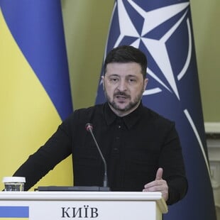 Ο Ζελένσκι επιβάλλει κυρώσεις σε ξένους προμηθευτές και κατασκευαστές εξαρτημάτων για ρωσικούς πυραύλους