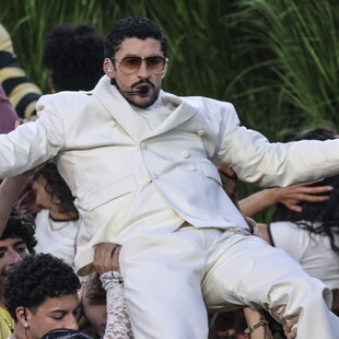 Super Bowl: Ο Τζέικ Πολ, πυ ζει στο Πουέρτο Ρίκο, αποκάλεσε τον Bad Bunny «ψεύτικο Αμερικανό»