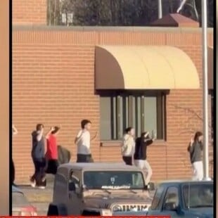 ΜΑΚΕΛΕΙΟ ΚΑΝΑΔΑΣ ΣΧΟΛΕΙΟ ΜΑΘΗΤΕΣ