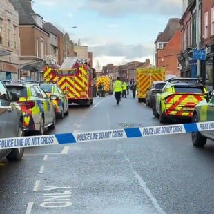 ΜΕΓΑΛΗ ΒΡΕΤΑΝΙΑ ΕΚΚΕΝΩΣΗ ΠΟΛΗ ΕΠΙΚΙΝΔΥΝΗ ΟΥΣΙΑ